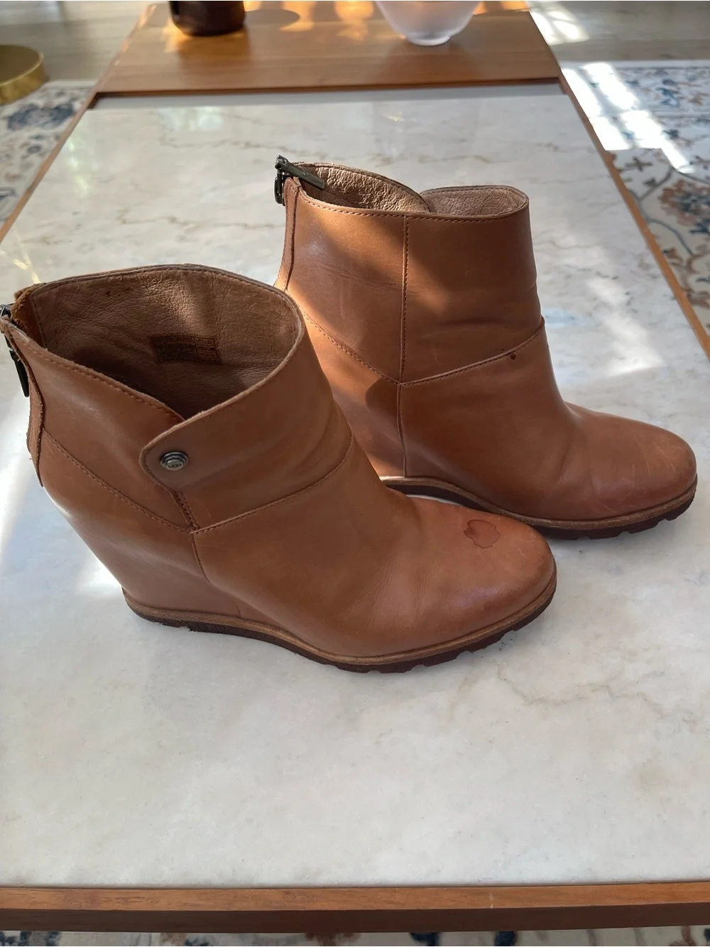 UGG Women's Tan Leather Wedge Ankle Boot 8